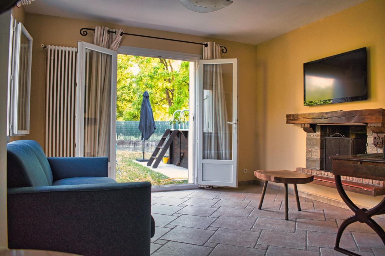 Agreable Maison 3 Chambres Avec Piscine Carcassonne Exteriör bild